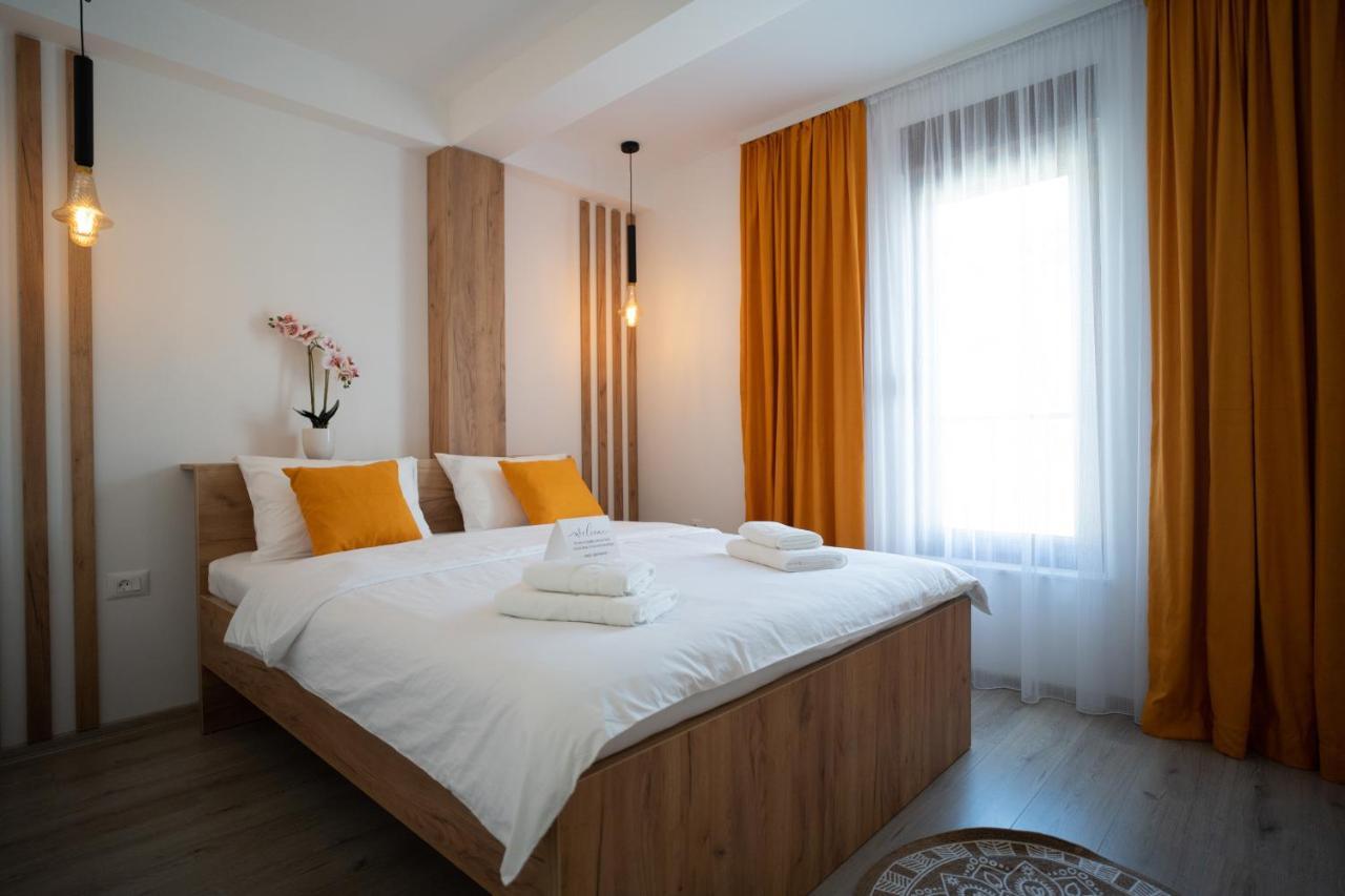Apartments And Rooms Smile Mostar Esterno foto