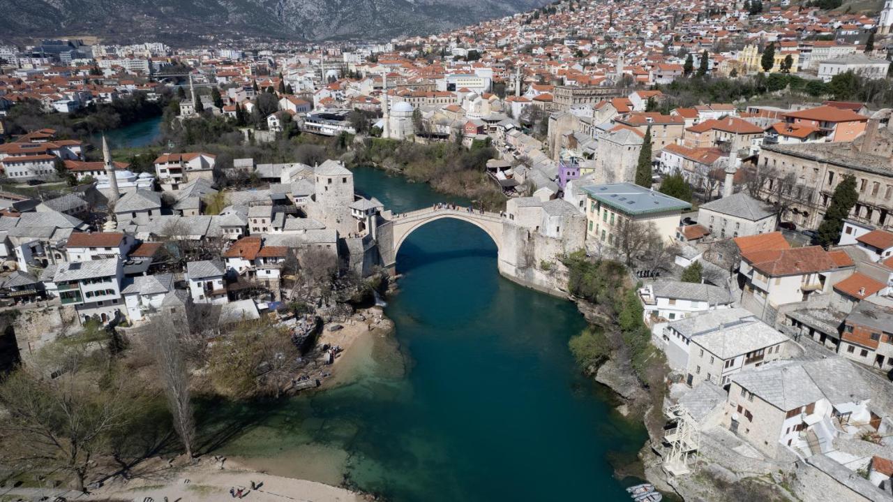 Apartments And Rooms Smile Mostar Esterno foto