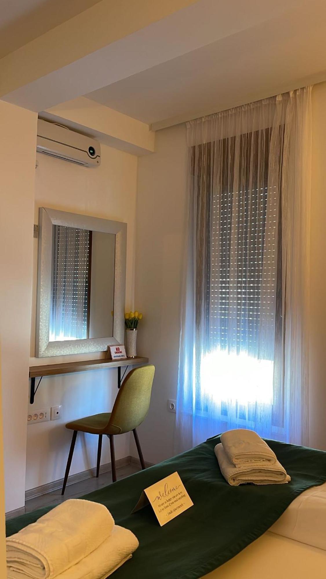 Apartments And Rooms Smile Mostar Esterno foto